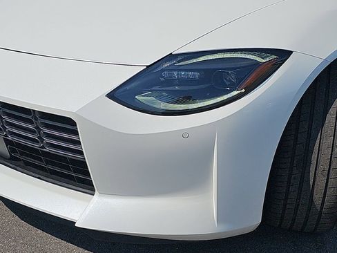 Used 2025 Nissan Z Performance w/ Floor Mat Package image 32