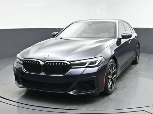 Used 2023 BMW 540i xDrive w/ Executive Package AWD/4WD image 17