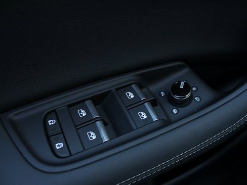 New 2026 Audi Q8 Premium Plus image 18