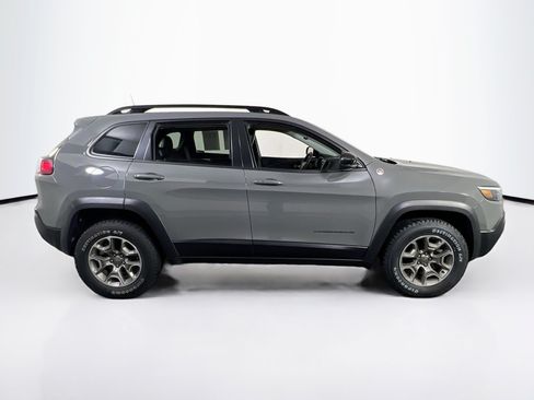 Used 2022 Jeep Cherokee Trailhawk AWD/4WD image 4