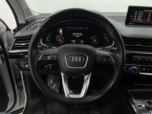 Used 2018 Audi Q7 3.0T Prestige w/ Prestige Package image 23