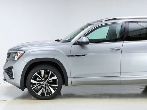 New 2026 Volkswagen Atlas SEL Premium R-Line image 3