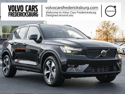 New 2026 Volvo XC40 B5 Plus w/ Protection Package Premier