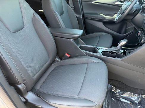Used 2023 Buick Encore GX Preferred AWD/4WD image 10