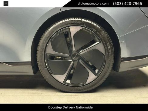 Used 2024 Lucid Air Touring AWD/4WD image 33