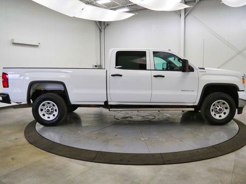 Used 2019 GMC Sierra 3500 4x4 Crew Cab image 8