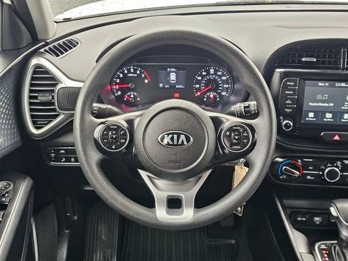 Used 2021 Kia Soul S image 19