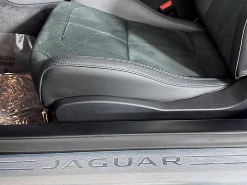 Used 2024 Jaguar F-TYPE R-Dynamic image 22