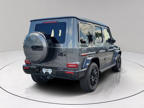 Used 2024 Mercedes-Benz G 550 image 6