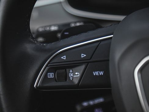 Used 2024 Audi Q7 2.0T Premium w/ Convenience Package image 26