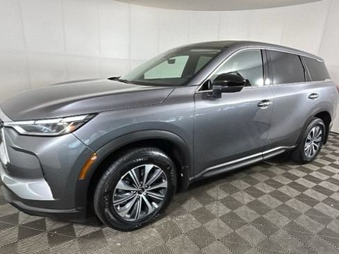 Used 2025 INFINITI QX60 Pure AWD/4WD image 6