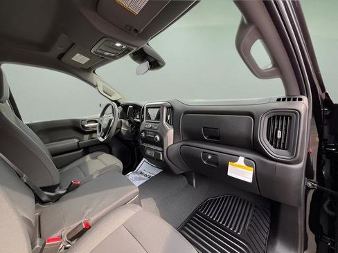 New 2026 Chevrolet Silverado 1500 Custom AWD/4WD image 35