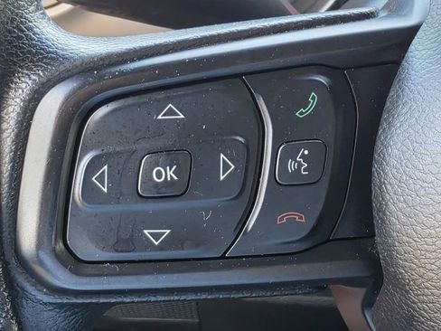 Used 2021 Jeep Gladiator Sport image 20