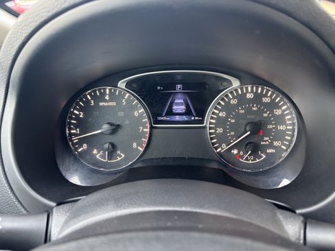 Used 2018 Nissan Altima 2.5 S FWD image 17