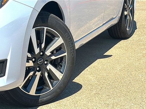 New 2025 Nissan Versa SV w/ Trunk Package image 3