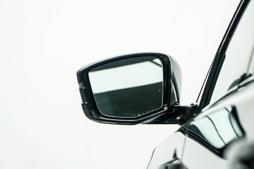 Used 2024 Acura MDX w/ Technology Package FWD image 18