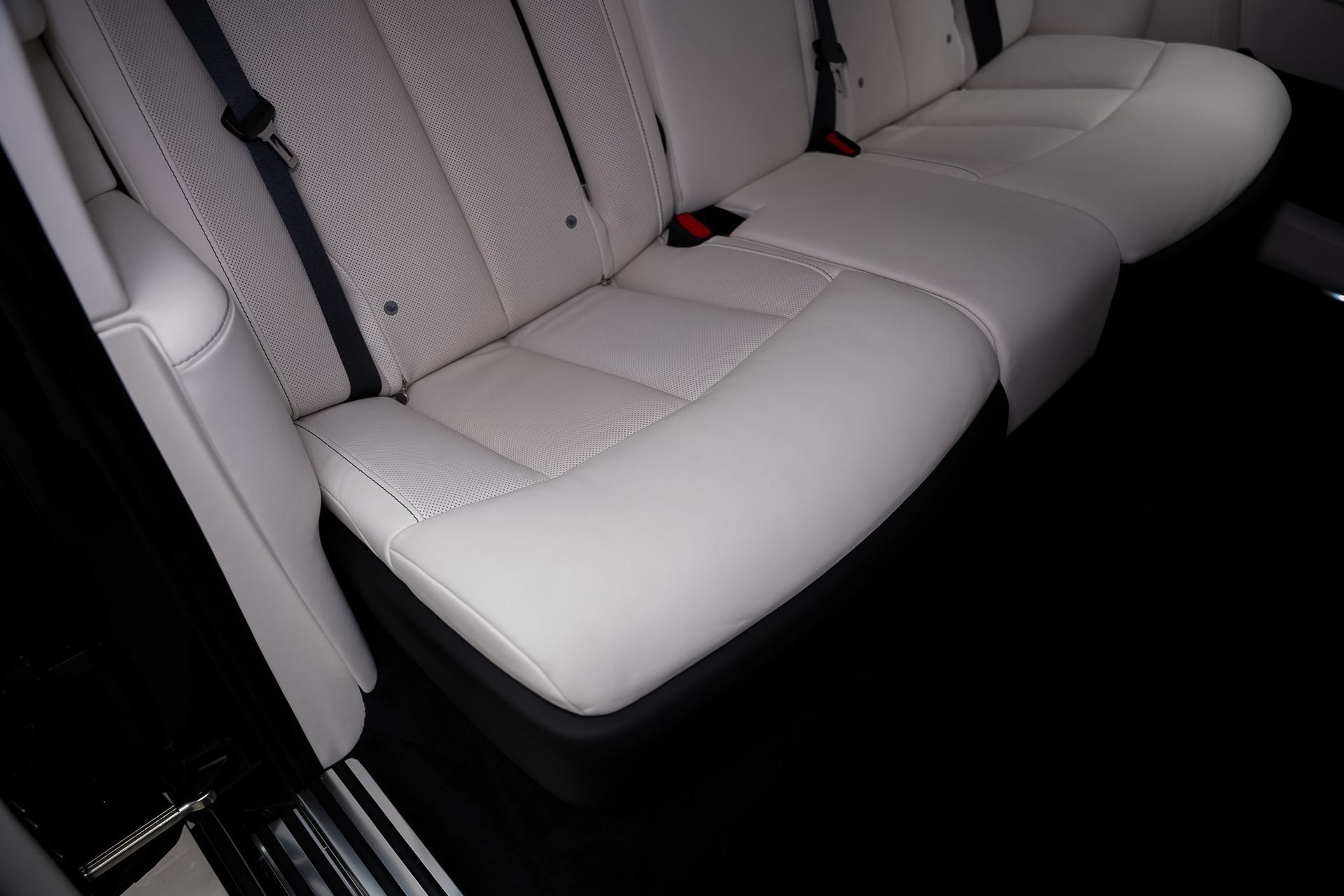 Used 2024 Rolls-Royce Phantom Extended Wheelbase RWD image 70