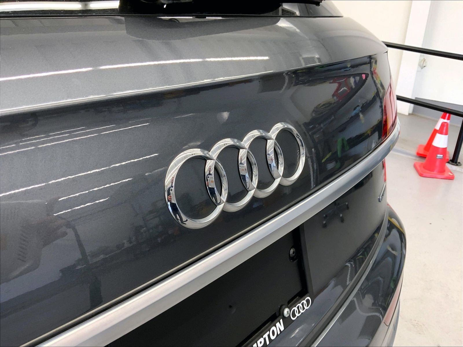 Certified 2023 Audi Q5 2.0T Premium Plus w/ Premium Plus Package AWD/4WD image 30