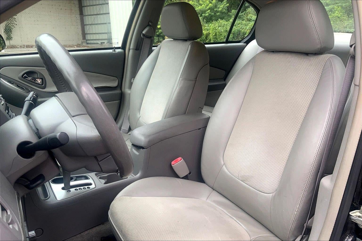 Used 2005 Chevrolet Malibu LT w/ Preferred Equipment Group FWD image 22