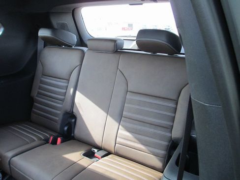 New 2026 GMC Acadia Denali Ultimate AWD/4WD image 16
