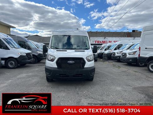 Used 2022 Ford Transit 250 Medium Roof image 2