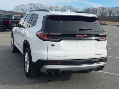 Used 2024 GMC Acadia Elevation AWD/4WD image 7