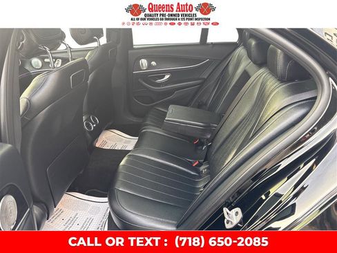 Used 2019 Mercedes-Benz E 300 4MATIC image 11