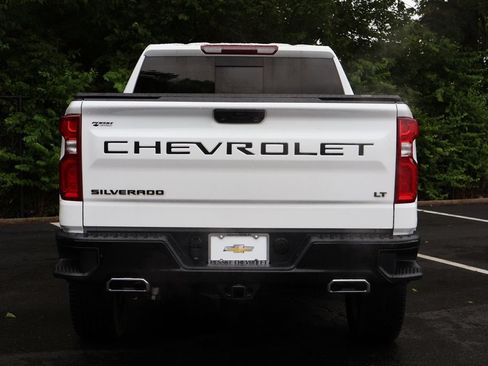 Certified 2024 Chevrolet Silverado 1500 LT Trail Boss w/ Convenience Package II AWD/4WD image 9