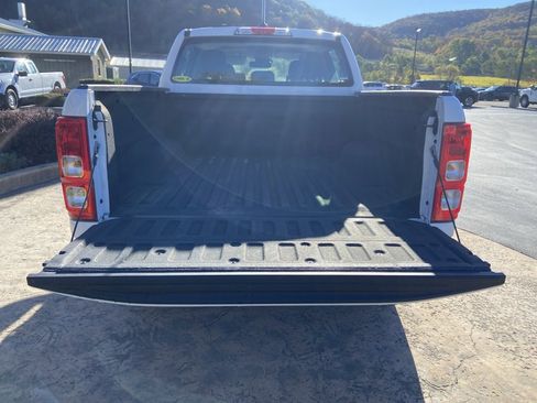 Used 2021 Ford Ranger XL image 23