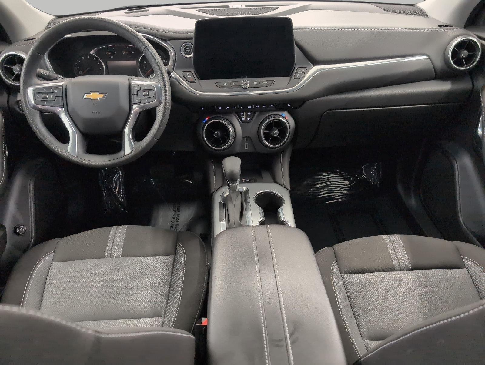 Used 2024 Chevrolet Blazer LT w/ Convenience Package AWD/4WD image 34