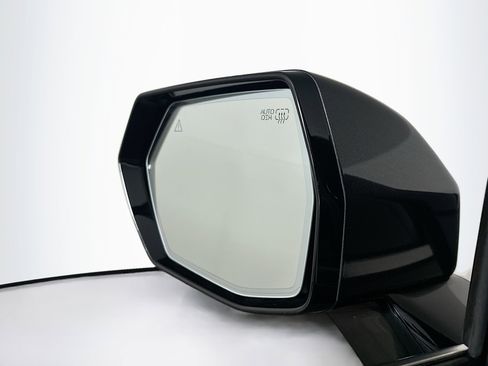 Used 2024 Kia EV9 Land AWD/4WD image 16