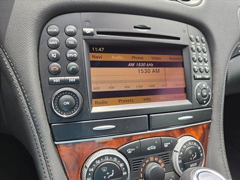 Used 2011 Mercedes-Benz SL 63 AMG image 10