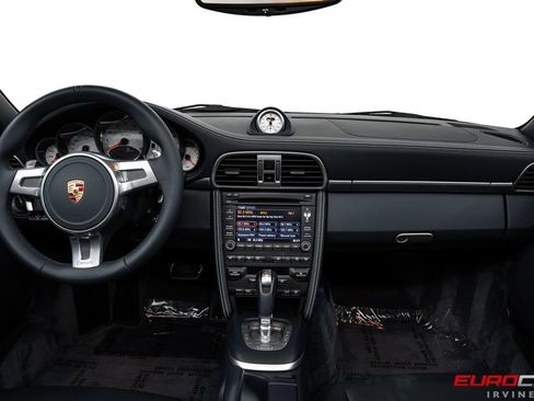Used 2010 Porsche 911 Turbo AWD/4WD image 28