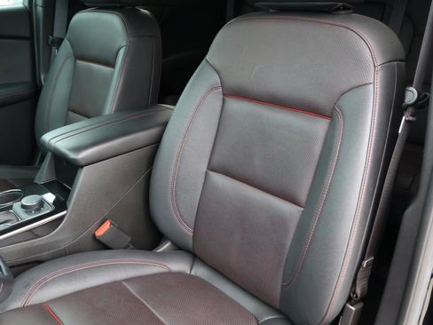 Used 2024 Chevrolet Blazer RS w/ Driver Confidence II Package FWD image 16