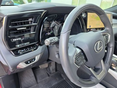 Used 2024 Lexus RX 350h w/ Accessory Package (Z1) AWD/4WD image 21