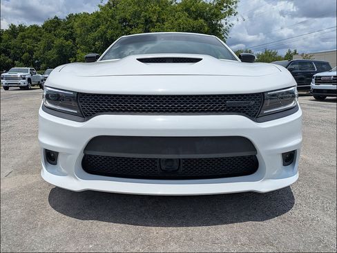 Used 2023 Dodge Charger GT w/ Plus Group RWD image 9