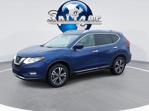 Used 2018 Nissan Rogue SL w/ Premium Package image 4