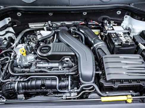 New 2026 Volkswagen Taos S image 18