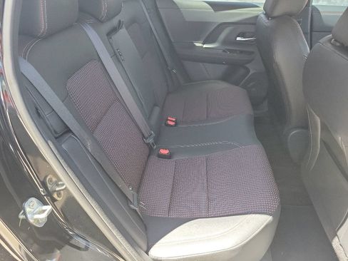 Used 2025 Nissan Kicks SR FWD image 37