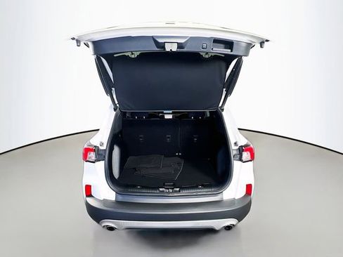 Used 2022 Ford Escape SE w/ Convenience Package image 28