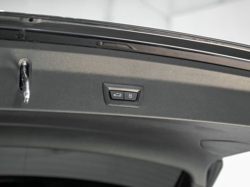 Used 2024 BMW X3 M40i w/ Premium Package image 48