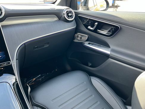 New 2026 Mercedes-Benz GLC 300 4MATIC image 10
