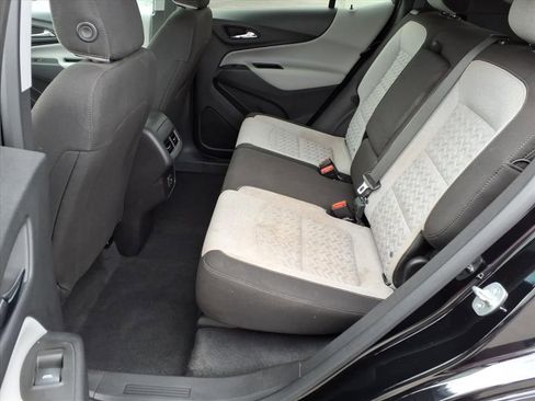 Used 2023 Chevrolet Equinox LS w/ LS Convenience Package image 12