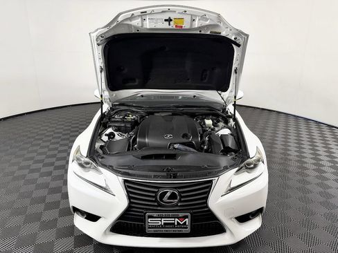 Used 2014 Lexus IS 250 w/ Luxury Package w/Gray Wood RWD image 19