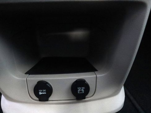 Used 2017 Dodge Grand Caravan SE image 69