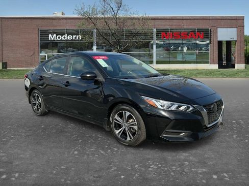 Used 2023 Nissan Sentra SV image 5
