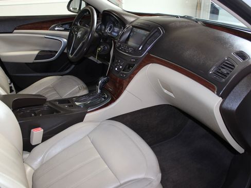 Used 2014 Buick Regal FWD image 24