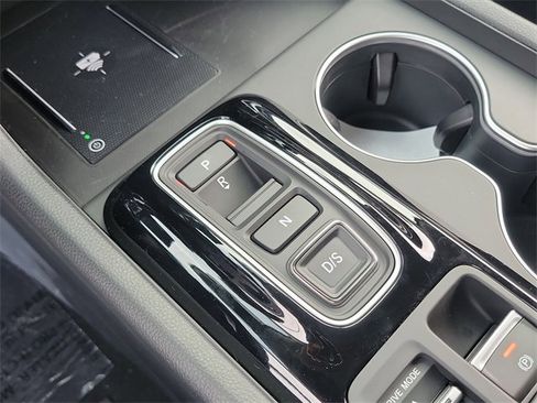 New 2025 Honda Pilot Touring image 30