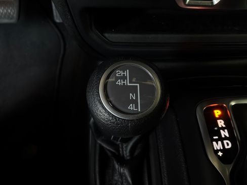 Used 2025 Jeep Wrangler Unlimited Sport AWD/4WD image 20