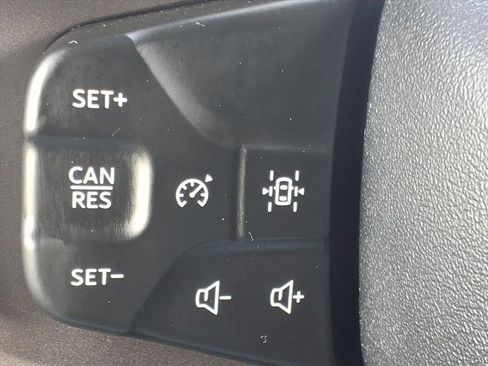 Certified 2025 Ford Bronco Badlands image 27